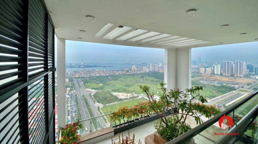 nice penthouse for rent in ngoai giao doan 13