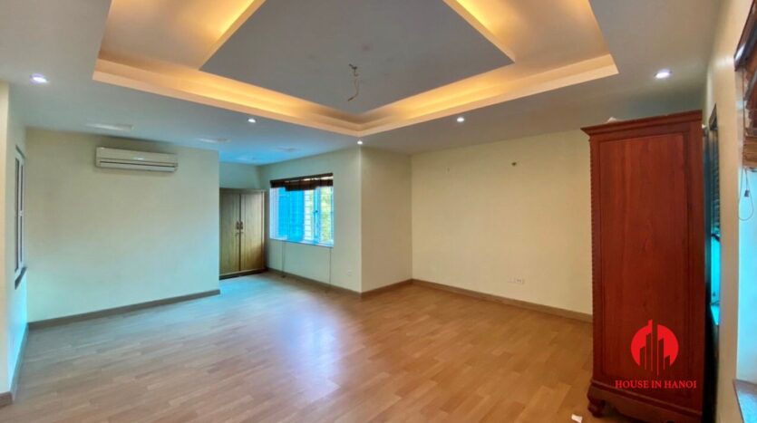 semi furnished villa for rent in vuon dao 12