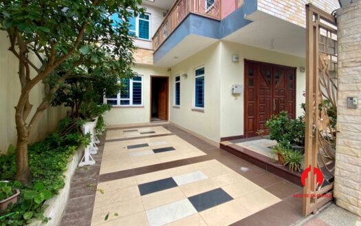 semi furnished villa for rent in vuon dao 15