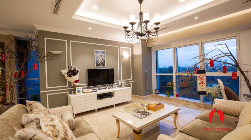 sumptuous 267m2 apartment for rent in Ciputra 1