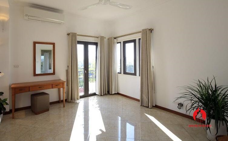 triplex apartment for rent in tay ho 34