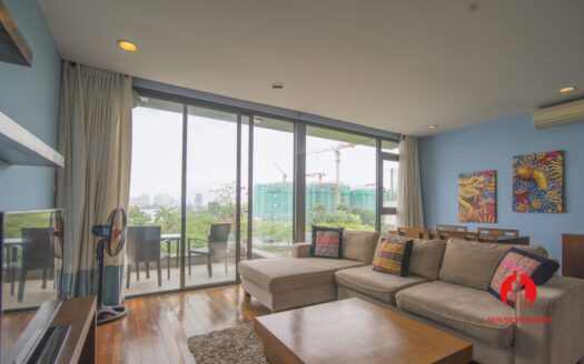 2 bedroom apartment on quang khanh with lake view balcony 1