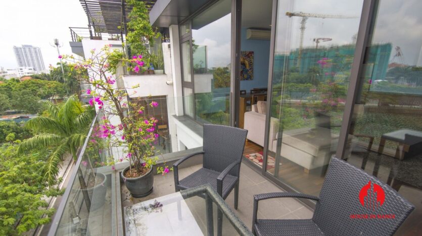 2 bedroom apartment on quang khanh with lake view balcony 13