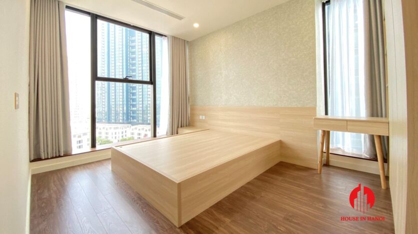 3 bedroom apartment in sunshine city with large living room 7