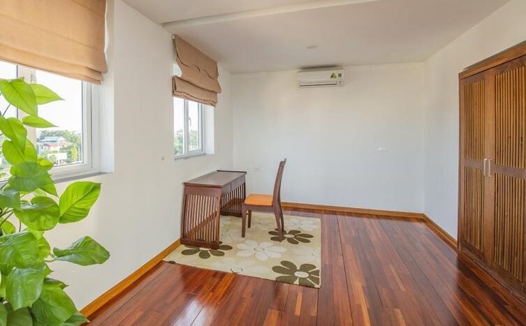 4 bedroom apartment for rent near to ngoc van 16