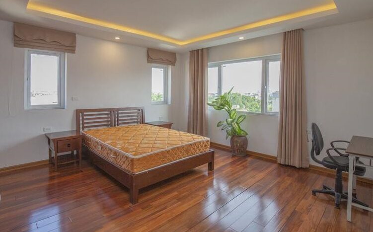 4 bedroom apartment for rent near to ngoc van 5