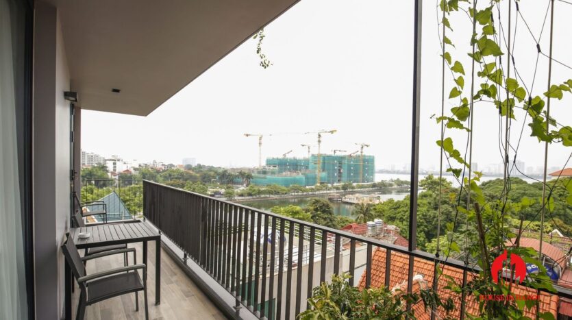 lake view 200m2 apartment for rent in tay ho 9