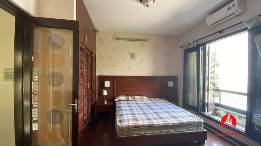 pet friendly house for rent in tay ho 2