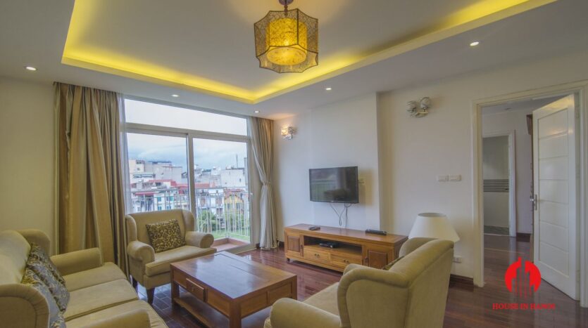 reasonable 3 bedroom apartment for rent on xuan dieu 17