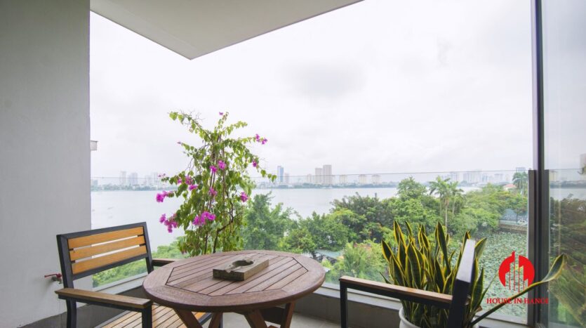 serene apartment for rent in tay ho 13