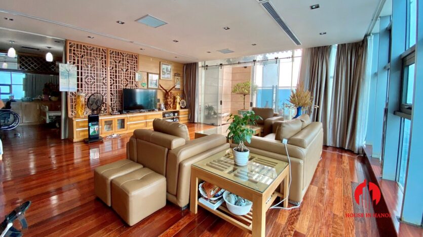 sky villa penthouse for rent in tay ho 12