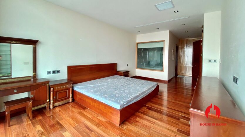 sky villa penthouse for rent in tay ho 20