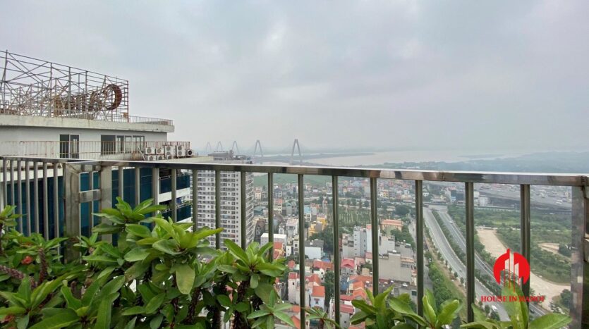 sky villa penthouse for rent in tay ho 27