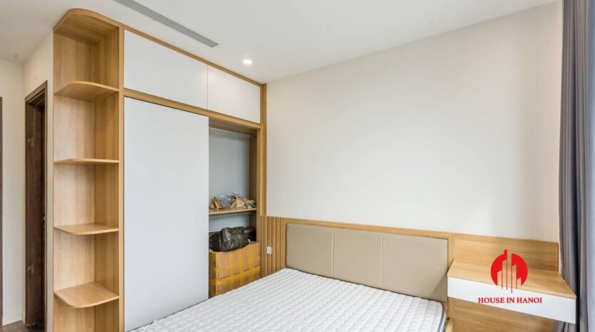 minimalist 2 bedroom apartment in sunshine city 14