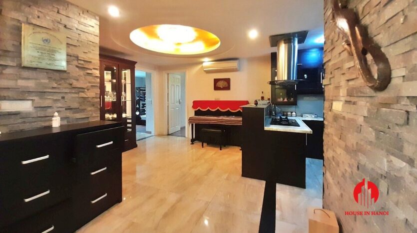 spacious cozy apartment for rent in p block ciputra 8