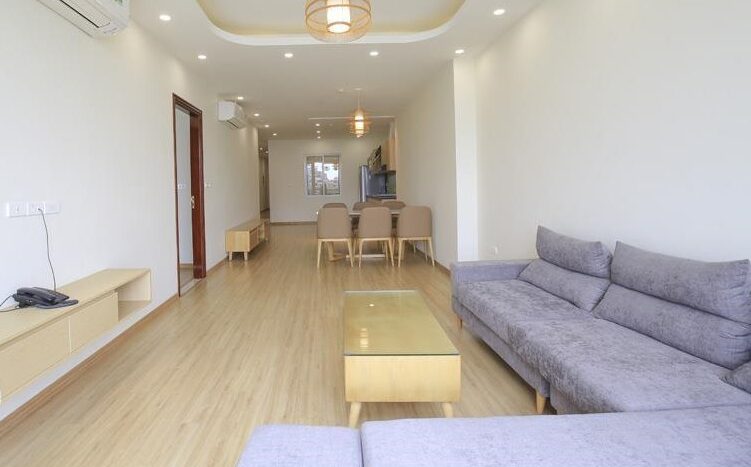 lake view 4 bedroom apartment on quang an 1