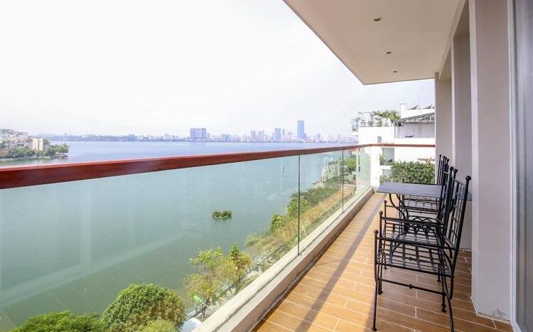 large lake view apartment on quang an with good layout 1