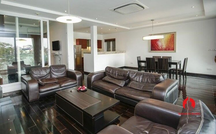 lavish lake view 3 bedroom apartment on quang an tay ho 2