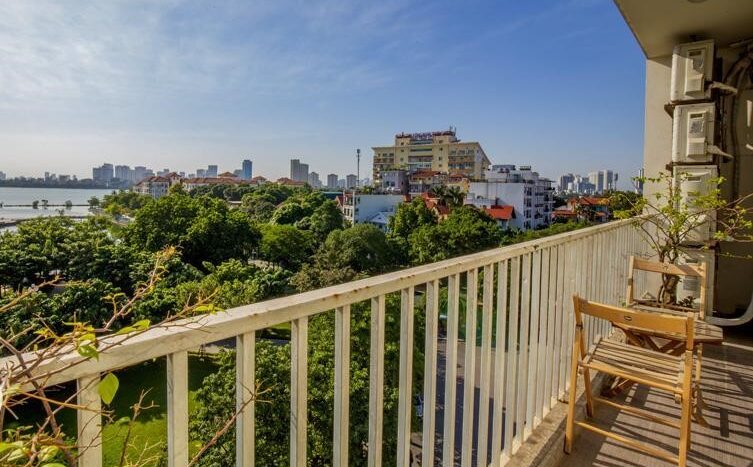 lake view apartment with bbq rooftop in tay ho 17