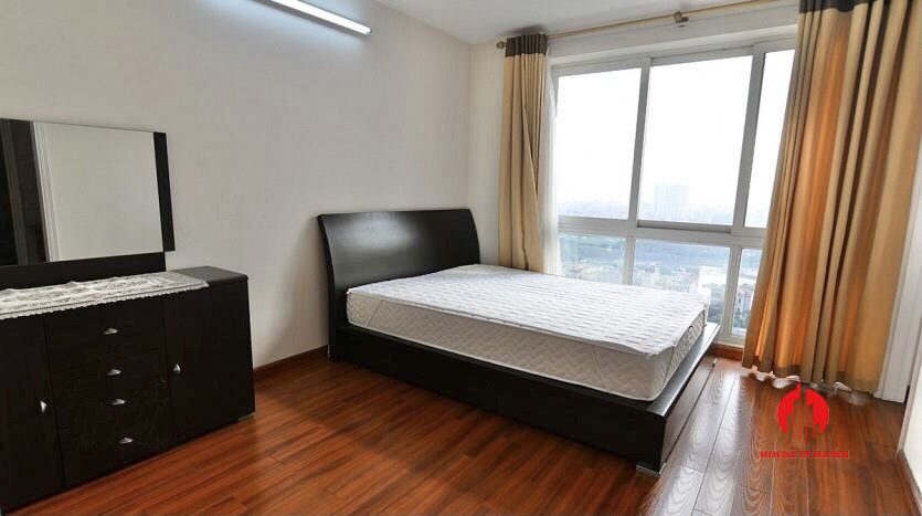well kept 182m2 apartment in p tower ciputra 1