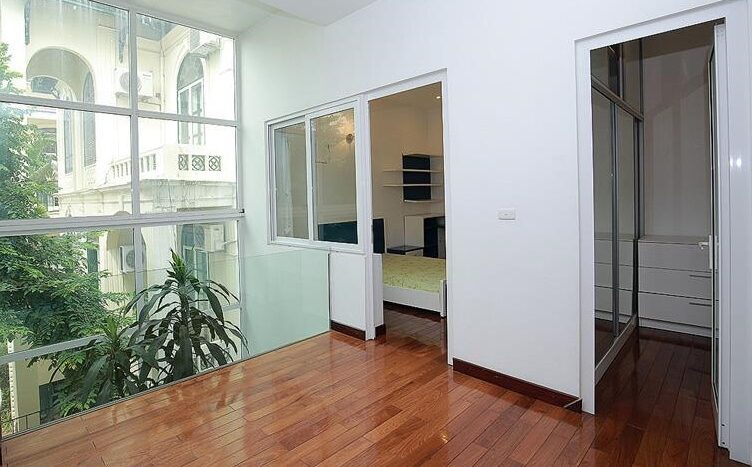 rooftop house for rent in tay ho 11