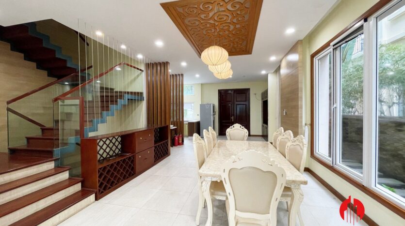 villa for rent in hoa lan vinhomes riverside with basement 2