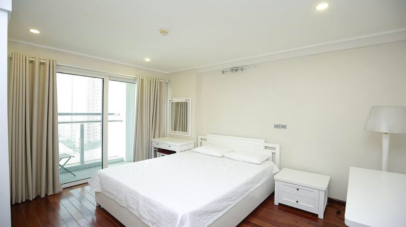 Suitable 3BRs Apartment for Rent in Ciputra Hanoi 12