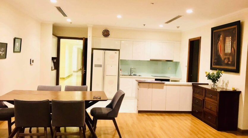 Lovely Full Furnished 3BRs for Rent in Nguyen Chi Thanh street 7
