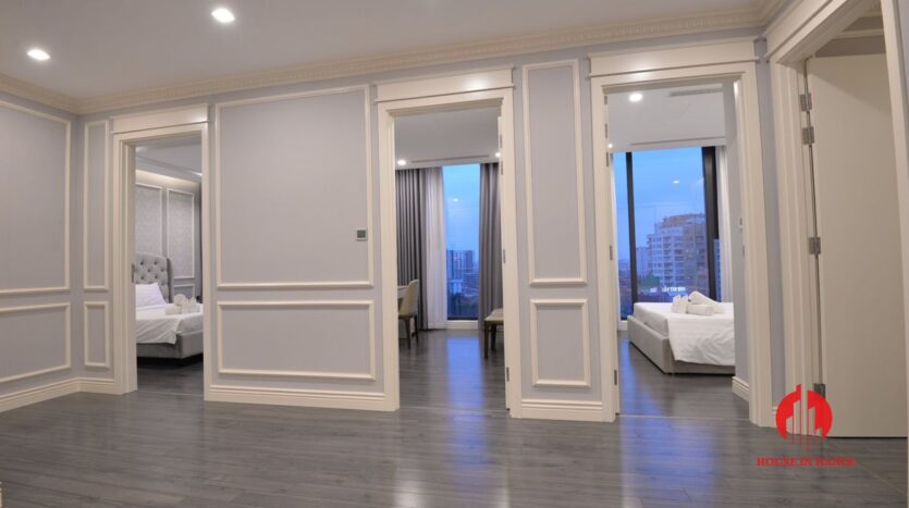 modern and elegant 4 bedroom apartment in vinhomes metropolis 15
