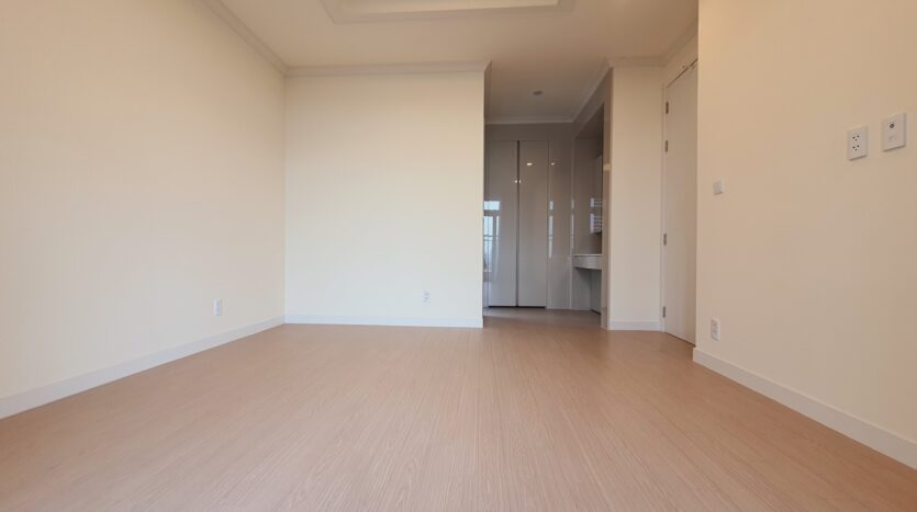 Pretty Empty 3BRs Apartment for rent in Starlake City 4