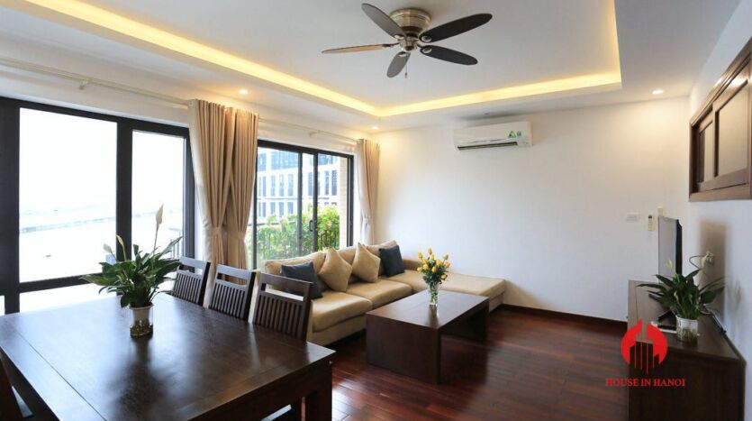 cheap 2 bedroom apartment in tay ho 10