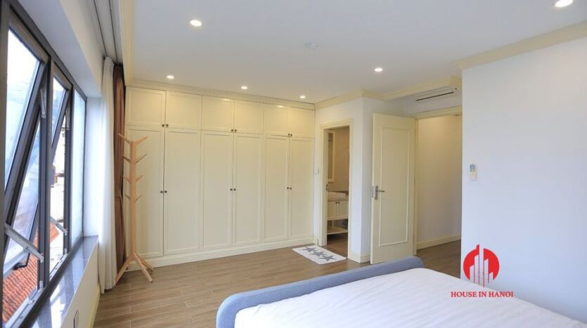 cozy elegant 2 bedroom apartment on tay ho west lake 9