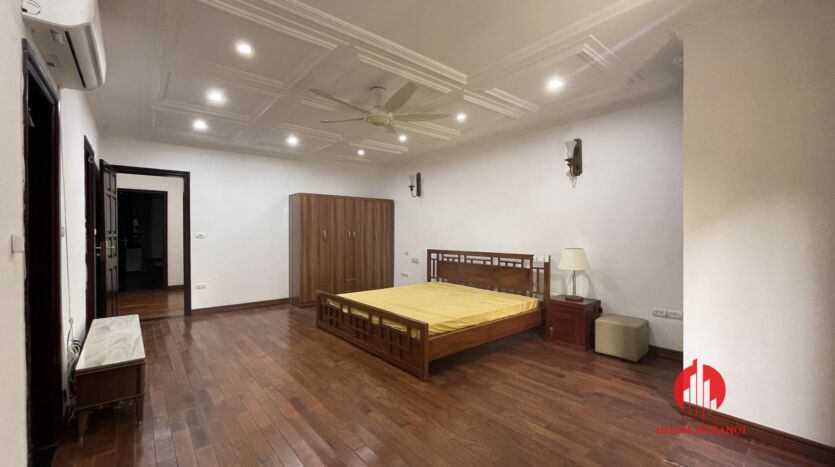 decent villa for rent in c1 ciputra near hanoi academy 32
