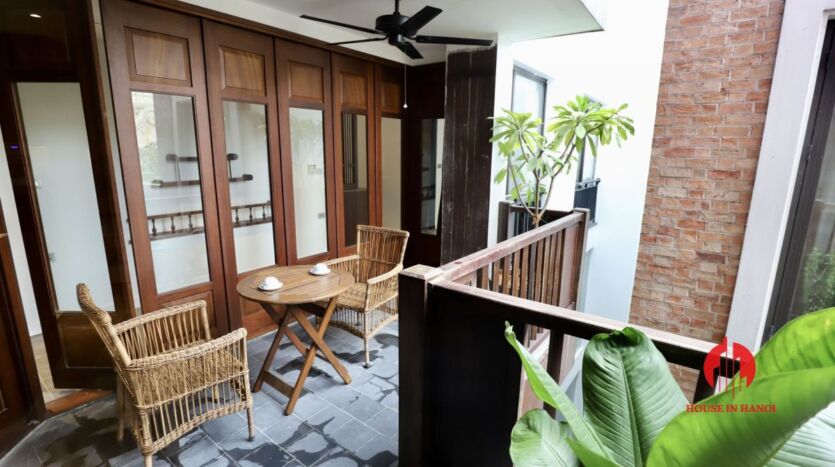 lake view penthouse in tay ho quang khanh 8