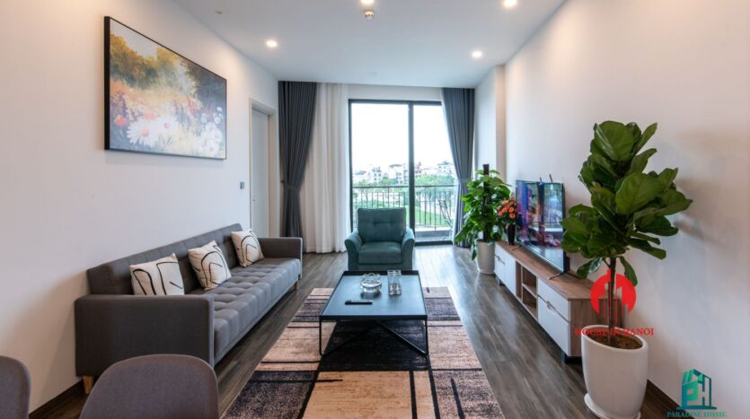 lake view 3 bedroom apartment on tu hoa street 13