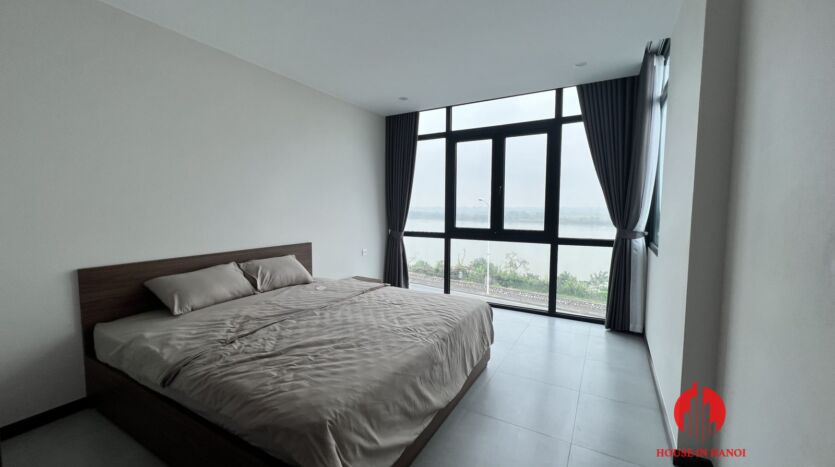 large river view 3 bedroom apartment in tay ho 3