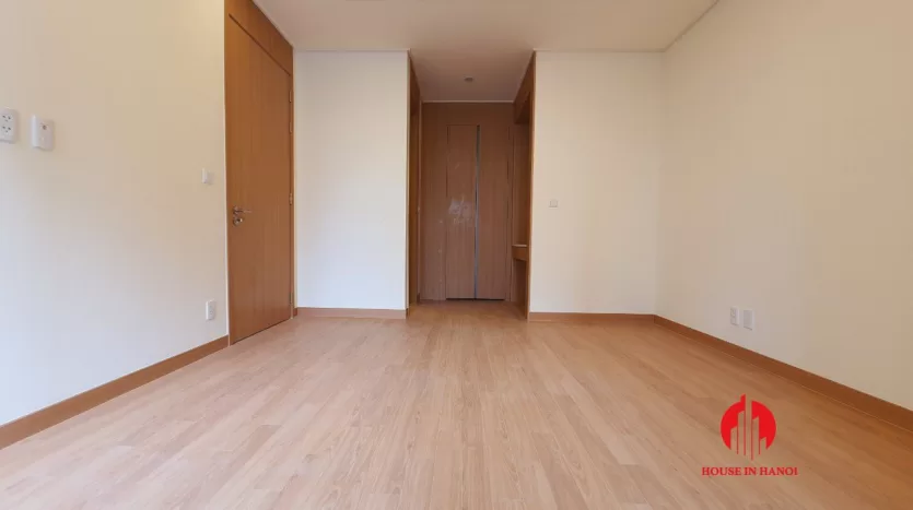 2 bedroom apartment for sale in starlake 7
