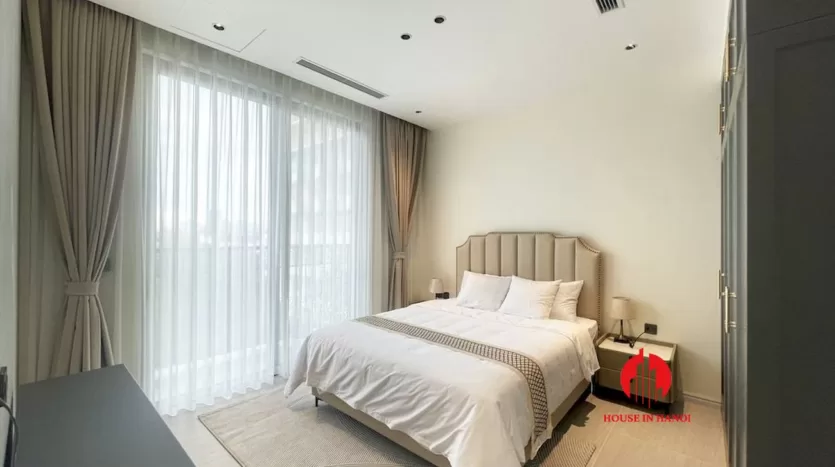 exquisite 4 bedroom apartment on to ngoc van street tay ho 11