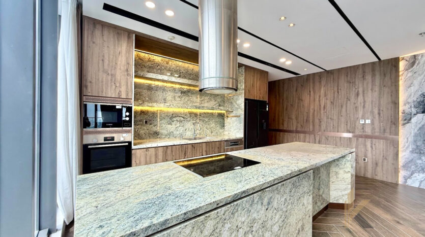 penthouse with swimming pool and lake view in hanoi vietnam (21)