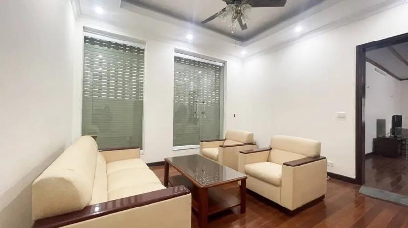 Spacious and affordable villa in C4 Ciputra near international schools (16)