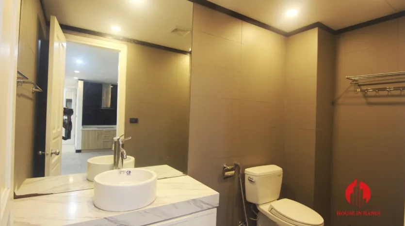 penthouse for rent in P1 Ciputra Hanoi (29)