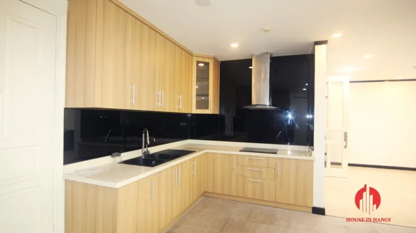 penthouse for rent in P1 Ciputra Hanoi (8)