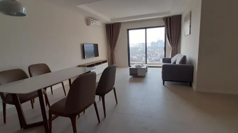 simple large 2 bedroom in kosmo tay ho (4)