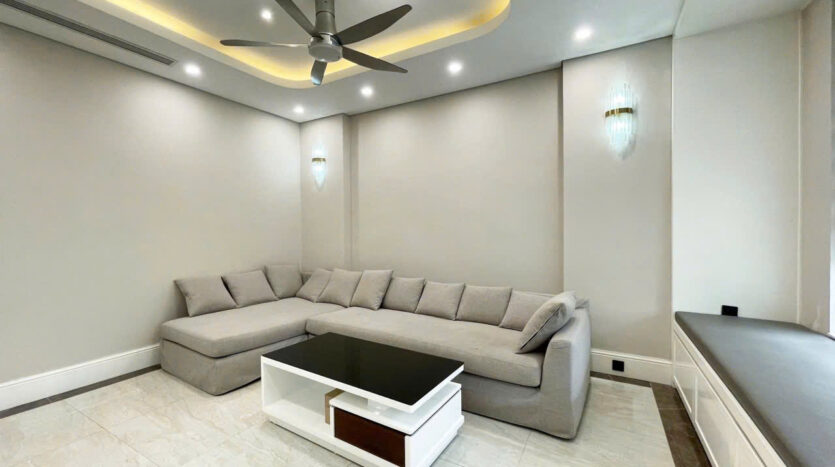 villa with basement for rent in ciputra (14)