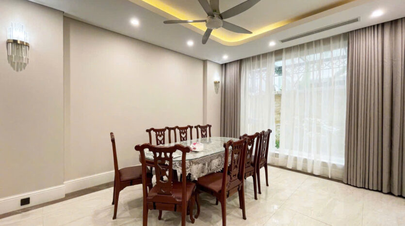 villa with basement for rent in ciputra (20)