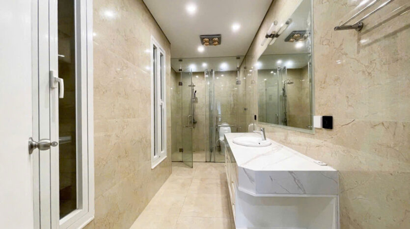 villa with basement for rent in ciputra (26)