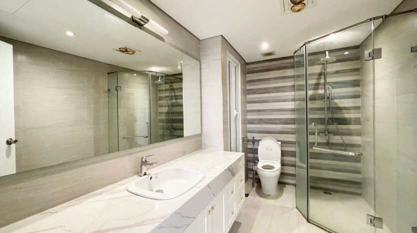 villa with basement for rent in ciputra (33)