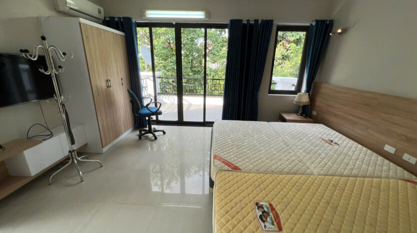 Villa in T7 Block with garage for rent (18)