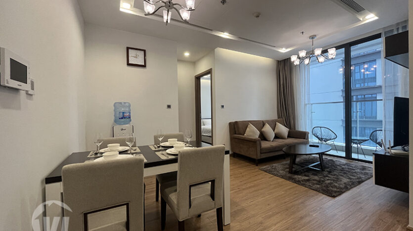 cheap 1 bedroom apartment in vinhomes metropolis (2)