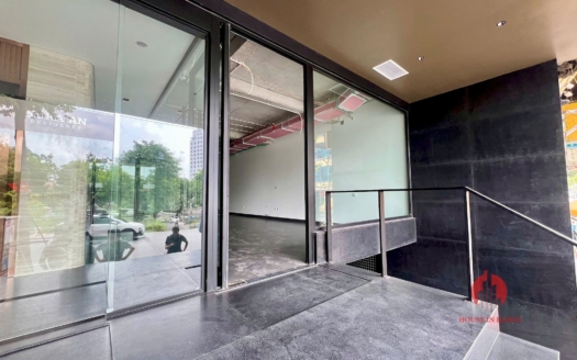 Prime Commercial Premises For Rent Near Sheraton Westlake